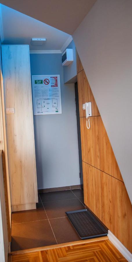 Apartman Studio Milica I Subotica Buitenkant foto