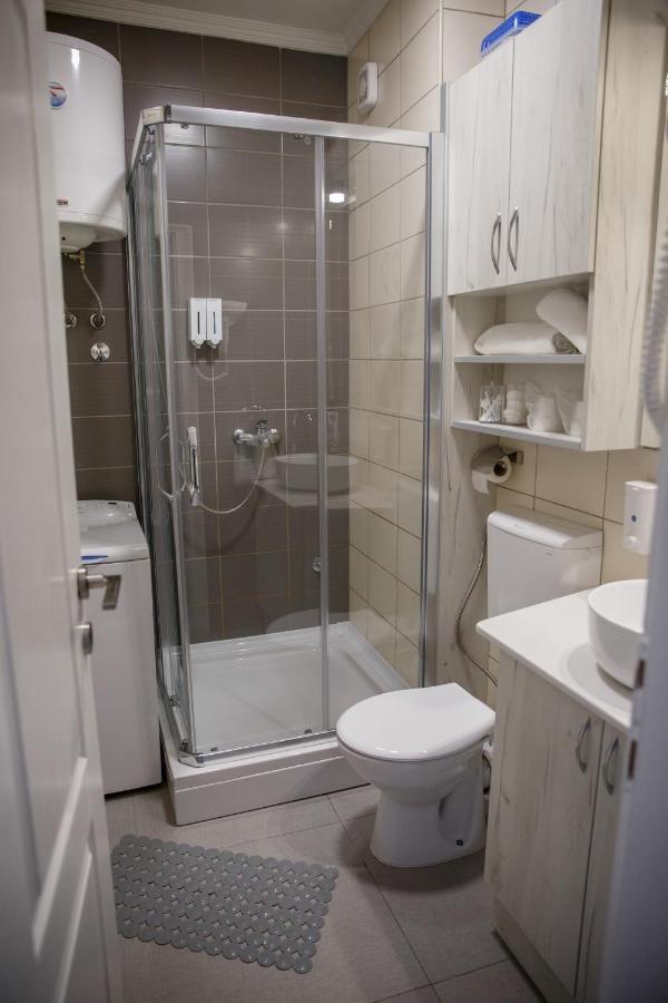 Apartman Studio Milica I Subotica Buitenkant foto