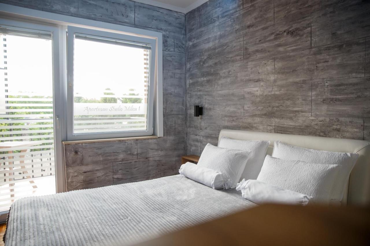 Apartman Studio Milica I Subotica Buitenkant foto